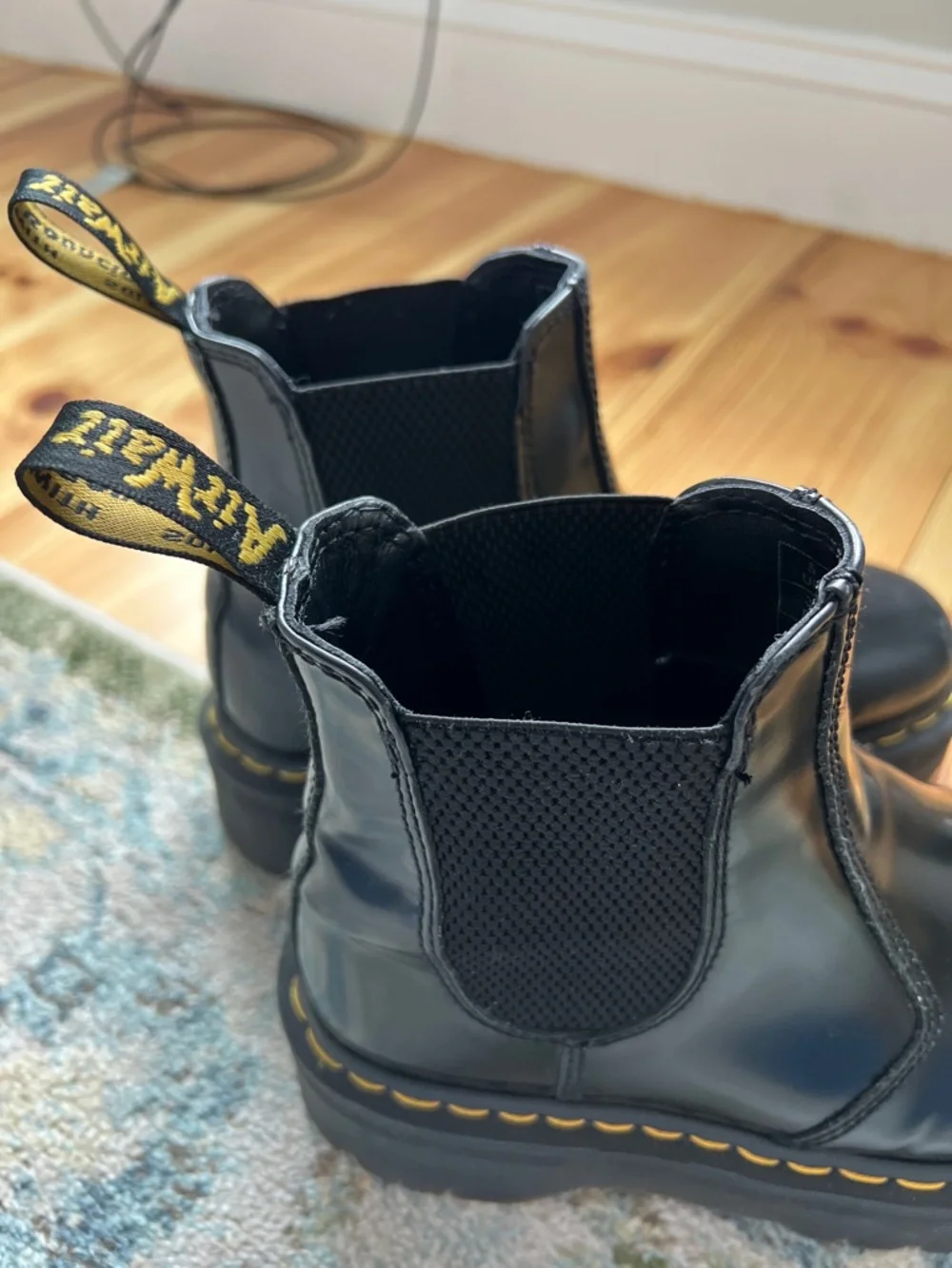 dr. martens platform chelsea boots - Picture 6 of 8